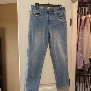 Universal Thread Light Blue Straight Leg Jeans